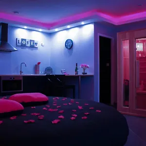 https://nuit-vip-spa-sauna-privatif.fr-provencehotel.com